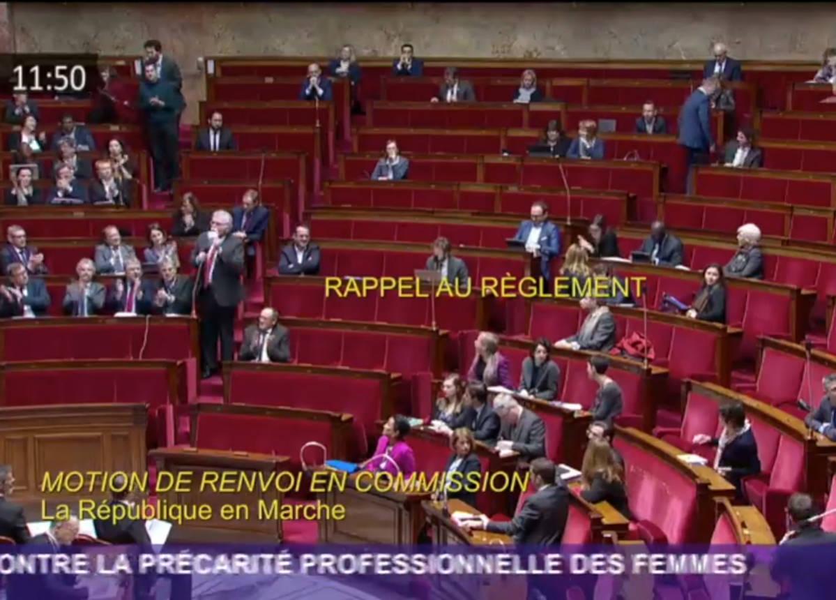 Les parlementaires communistes : une autre voix dans les assemblées