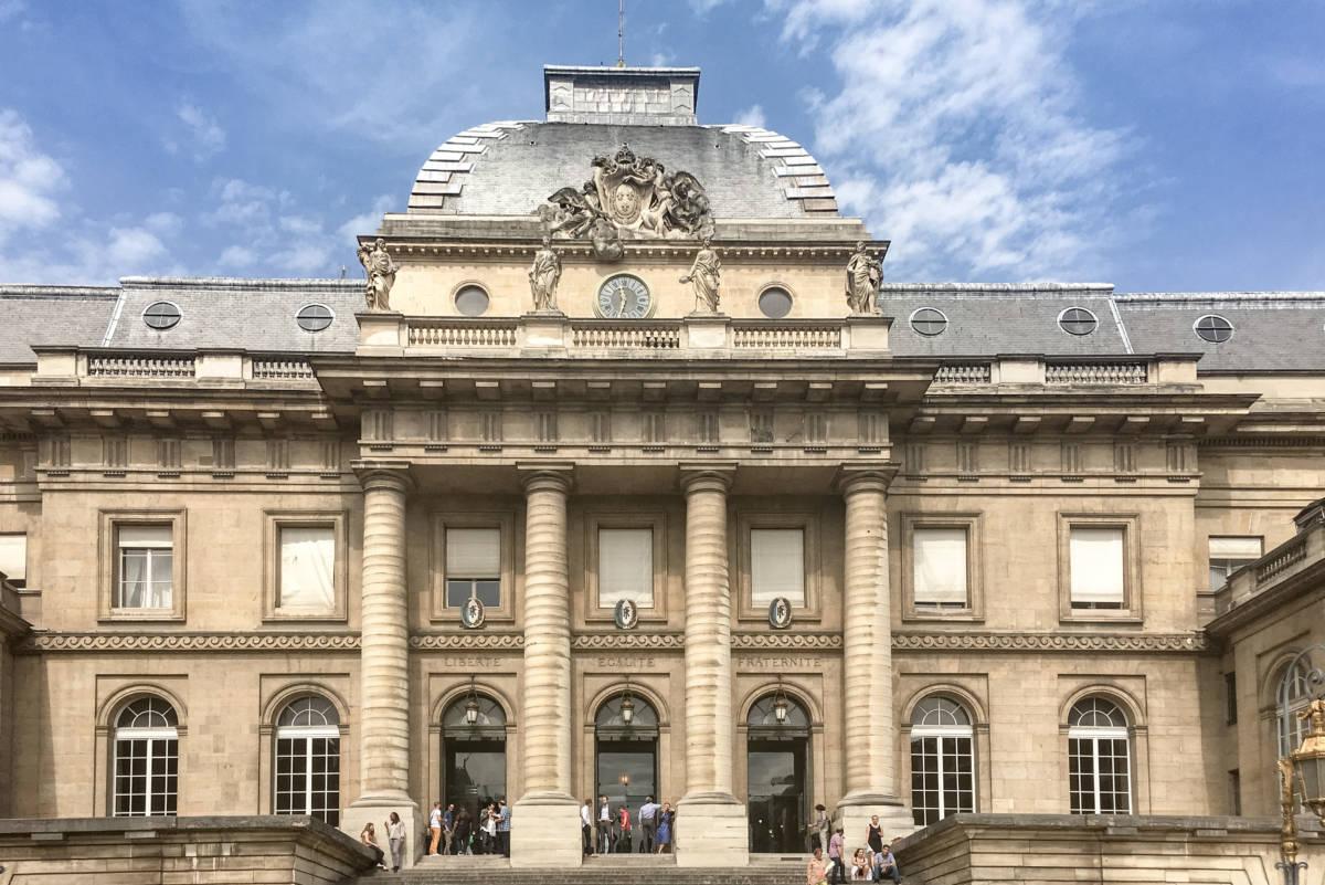 Cover Image for Qui sont les accusés du procès des attentats du 13 novembre 2015 ?