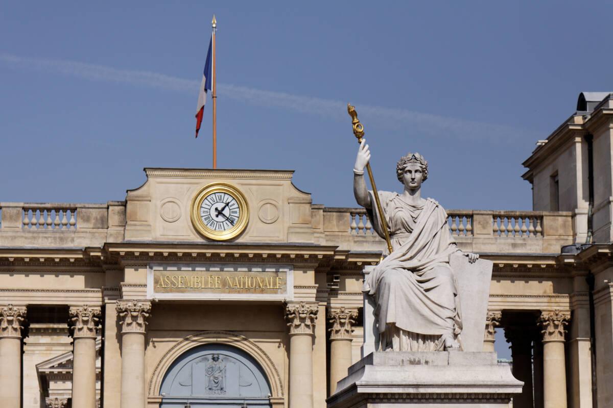 Fonds publics et écoles privées : le gouvernement ne voit pas le rapport